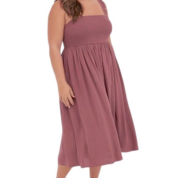 Torrid Midi Challis Smocked Tiered Sleeveless Dress Size 4 NWT - Picture 1 of 11